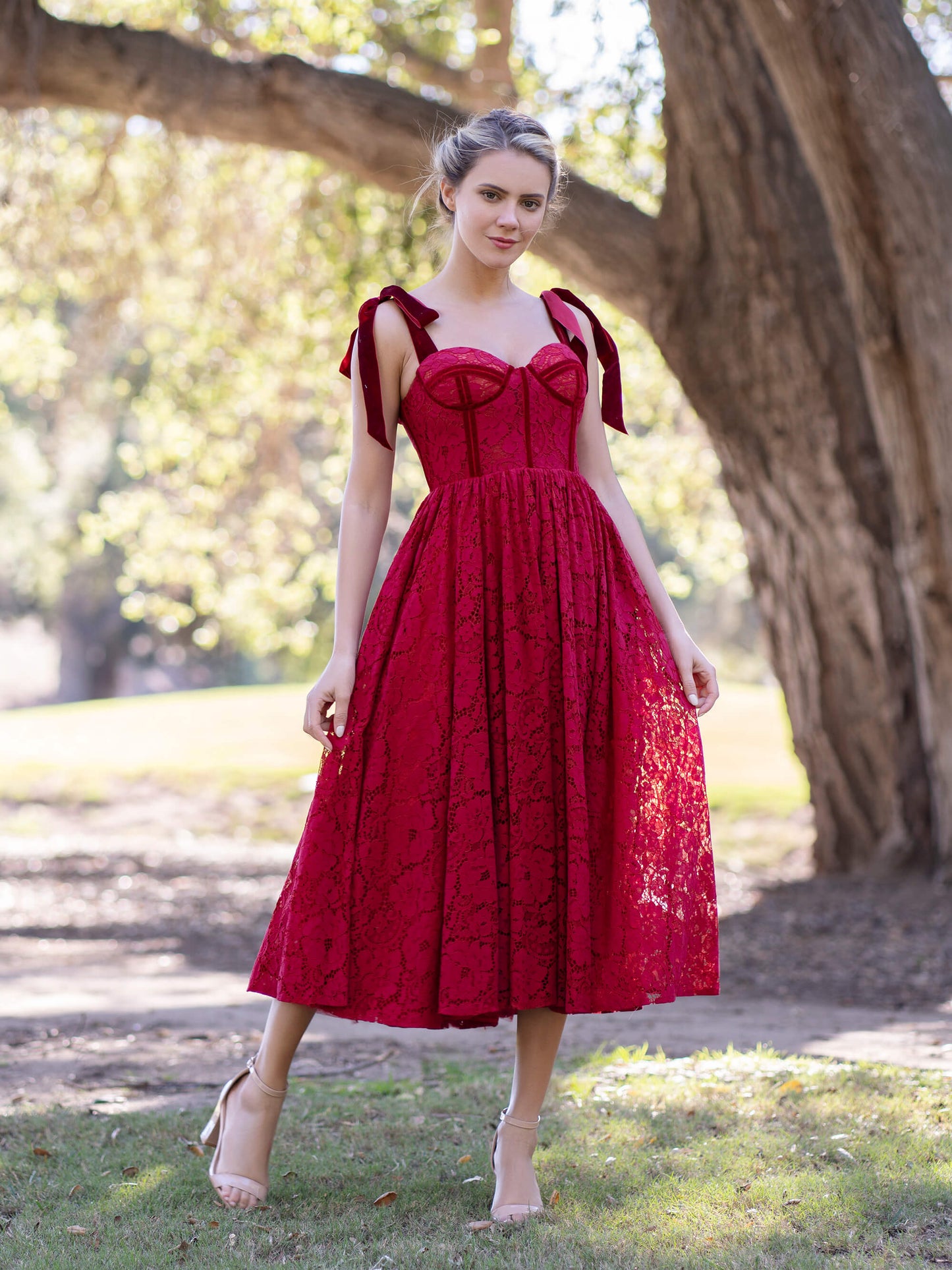 Corset Bow Straps Tea Length Lace Prom Dress - Prom Dresses - DYAVOR®