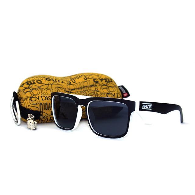 Unisex Designer Sports Sunglass with Polarized Anti-Reflective UV400 Lens - Unisex Sunglasses - DYAVOR®