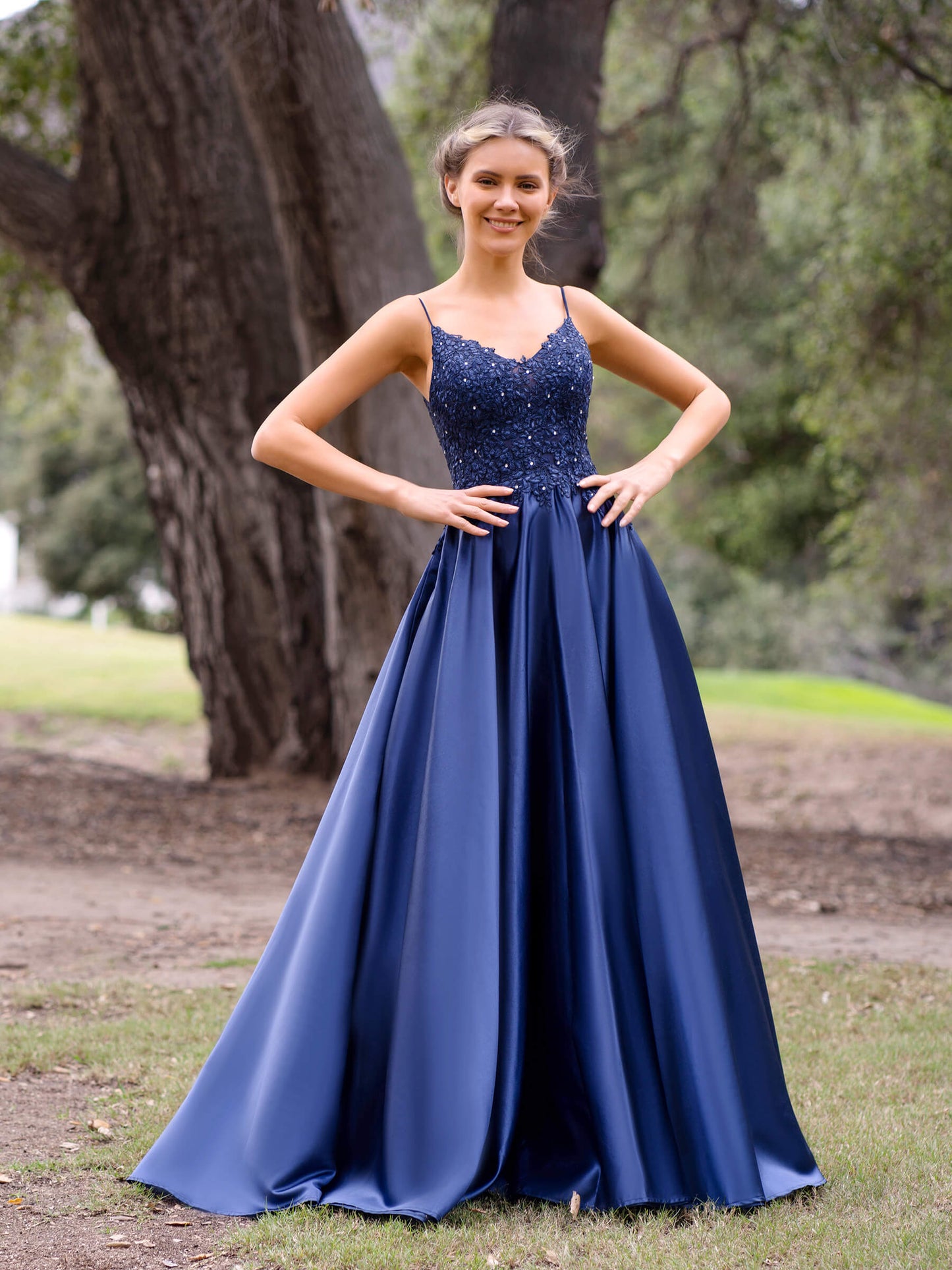V-Neck Lace Stain A-Line Floor-length Evening Dress - Prom Dresses - DYAVOR®
