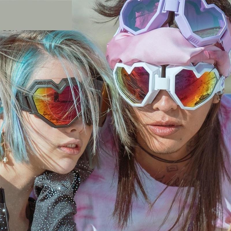 Women's Gradient UV400 Heart-Shaped One Piece Oversized Goggle Sunglasses - Women Sunglasses - DYAVOR®