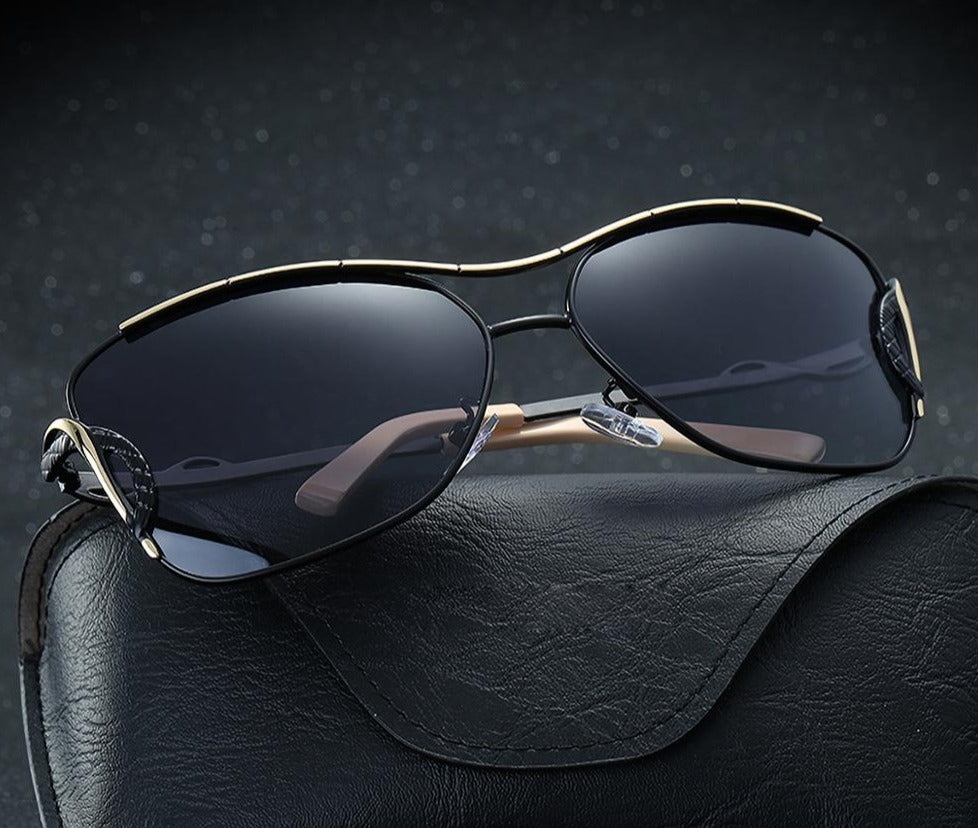 Women's Vintage Butterfly Fashion Polarized Big Frame Eyewear Sunglasses - Women Sunglasses - DYAVOR®