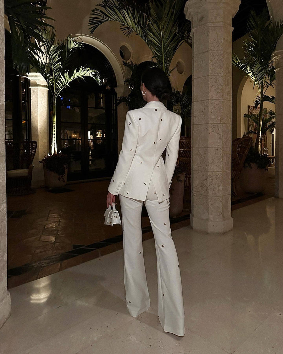 Fitted White Suit with Flared Trousers - - DYAVOR®