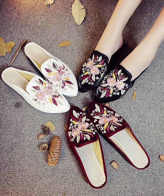 Black Embroideried Cotton Fabric Women Pointed Toe Slide Sandals - Slide Sandals - DYAVOR®