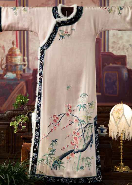 Cute O-Neck Embroideried Floral Thick Silk Cheongsam Long Sleeve - Down Jackets - DYAVOR®