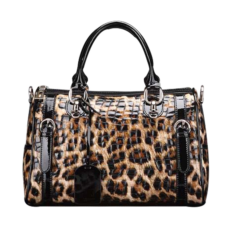 The Transporter Women's Shoulder Bag - Hand Bag - DYAVOR®