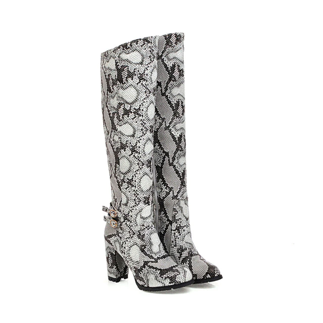 Max Women's Knee High Leather Boots - Boots - DYAVOR®