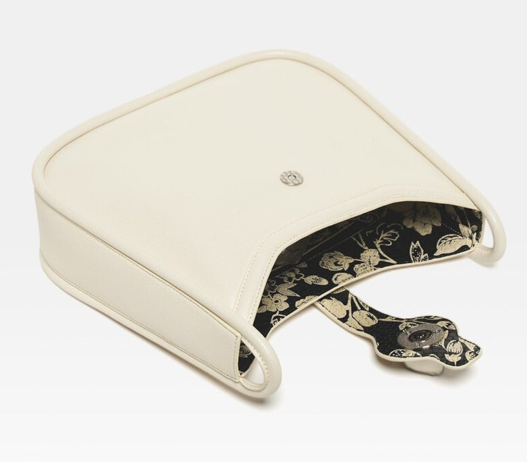 Trending Retro Style Women's Crossbody Bag - Hand Bag - DYAVOR®