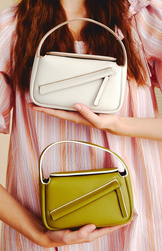 Snatched Me Small Women's Crossbody Bag - Hand Bag - DYAVOR®