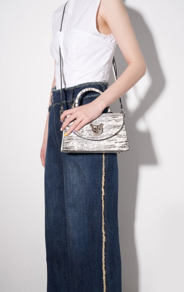 Everyday Grain Leather Women's Crossbody Bag - Hand Bag - DYAVOR®