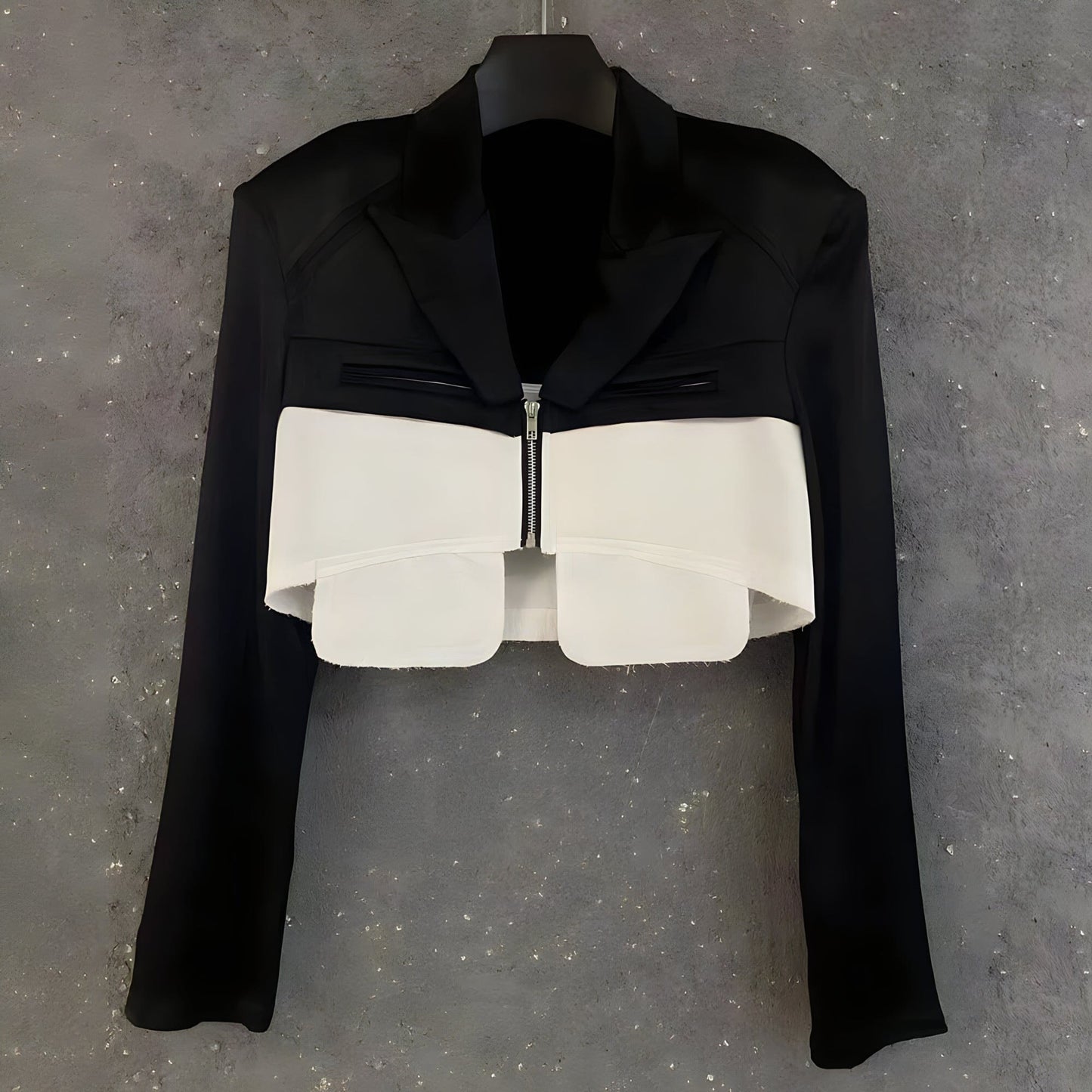 The Tracy Cropped Long Sleeve Blazer - Multiple Colors - 0 - DYAVOR®