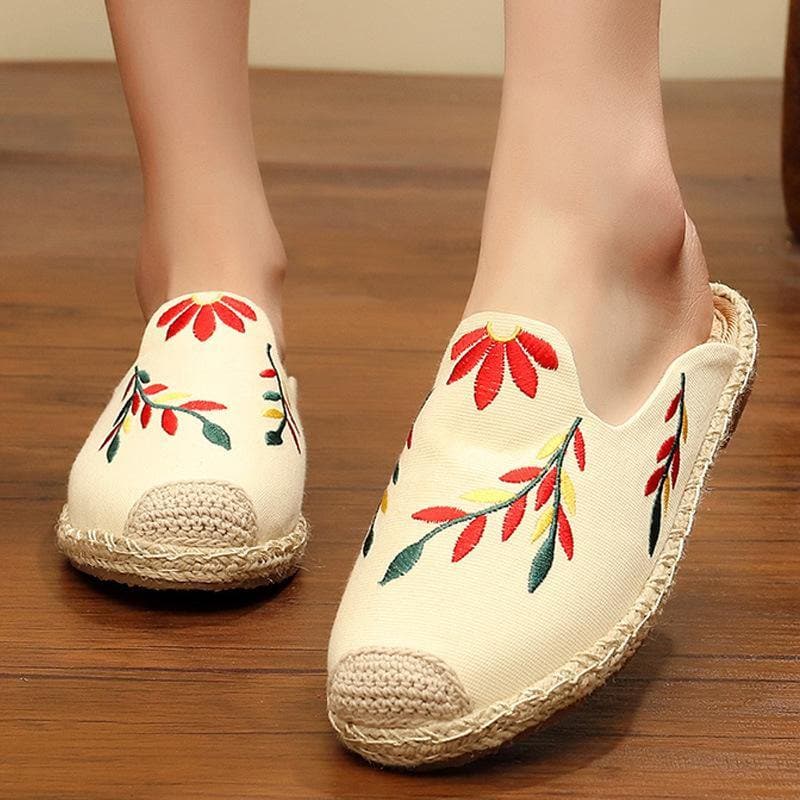 Simple Splicing Red Cotton Fabric Embroideried Slippers Shoes - Slide Sandals - DYAVOR®
