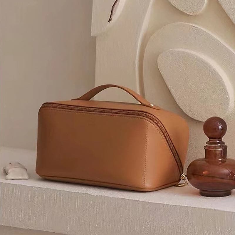 Large Capacity Travel Cosmetic Bag - - DYAVOR®