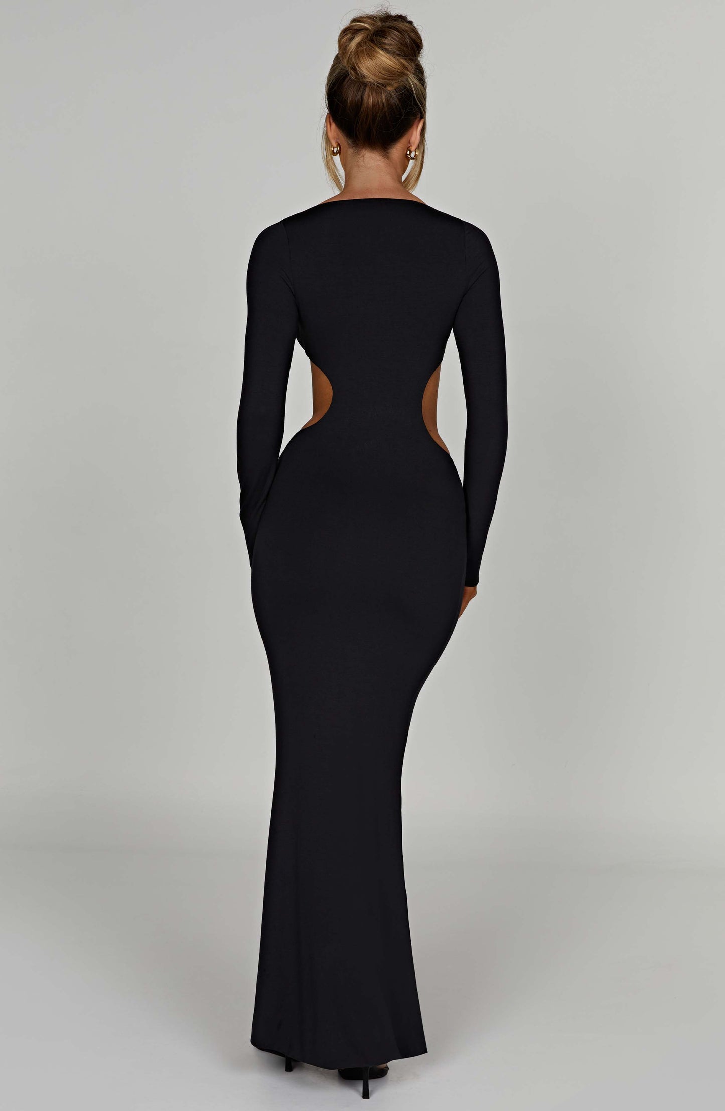 Amari Maxi Dress - Black - Dress - DYAVOR®