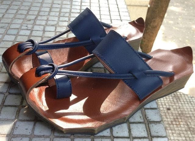 Curved Retro Leather Sandals - - DYAVOR®