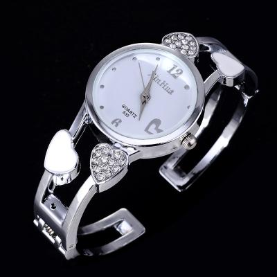 Heart Shaped Stainless Steel Bracelet Watch Clock for Women with Rhinestone - Watches for Women - DYAVOR®