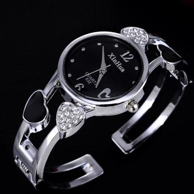 Heart Shaped Stainless Steel Bracelet Watch Clock for Women with Rhinestone - Watches for Women - DYAVOR®