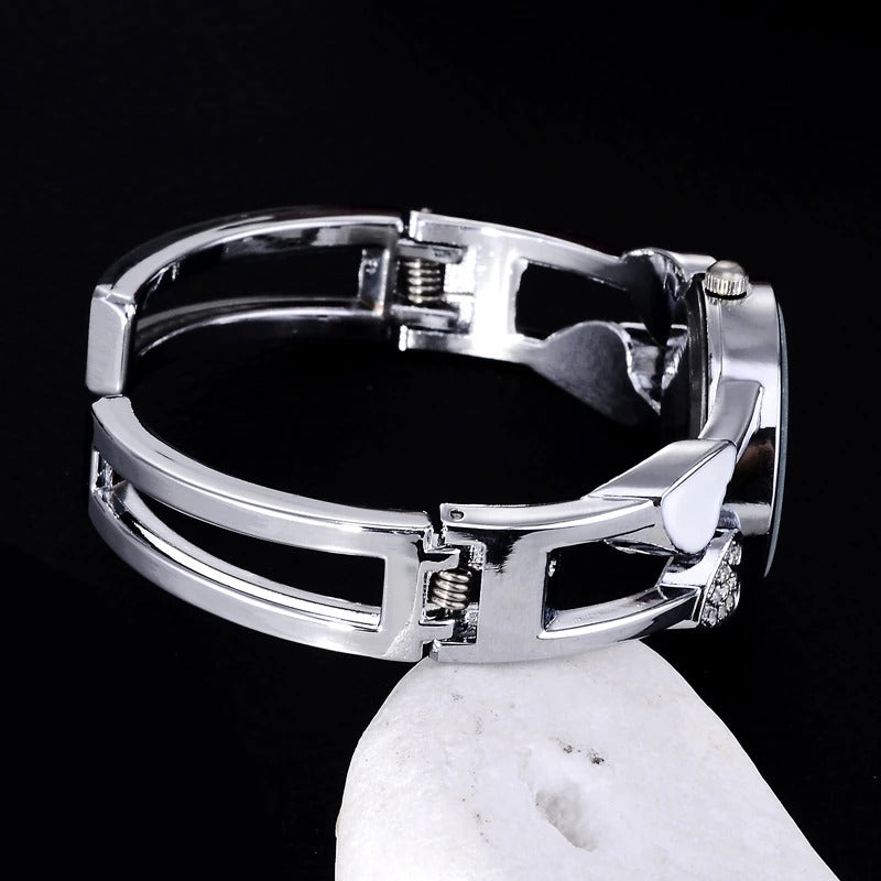 Heart Shaped Stainless Steel Bracelet Watch Clock for Women with Rhinestone - Watches for Women - DYAVOR®