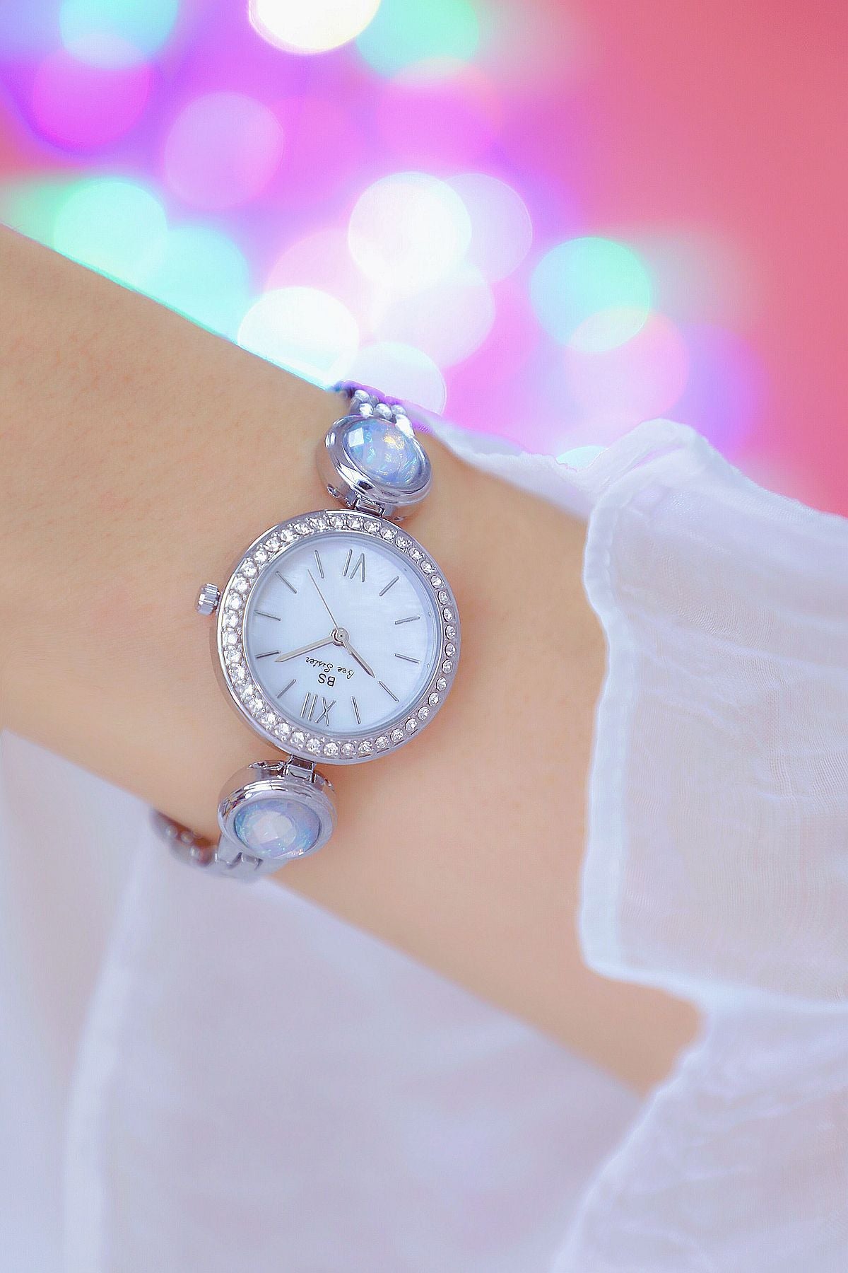 Hip Hop Elegant Women's Round Stainless Steel Quartz Bracelet Wristwatch - Watches for Women - DYAVOR®