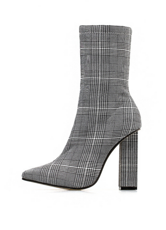 Teo Women's Booties - Boots - DYAVOR®