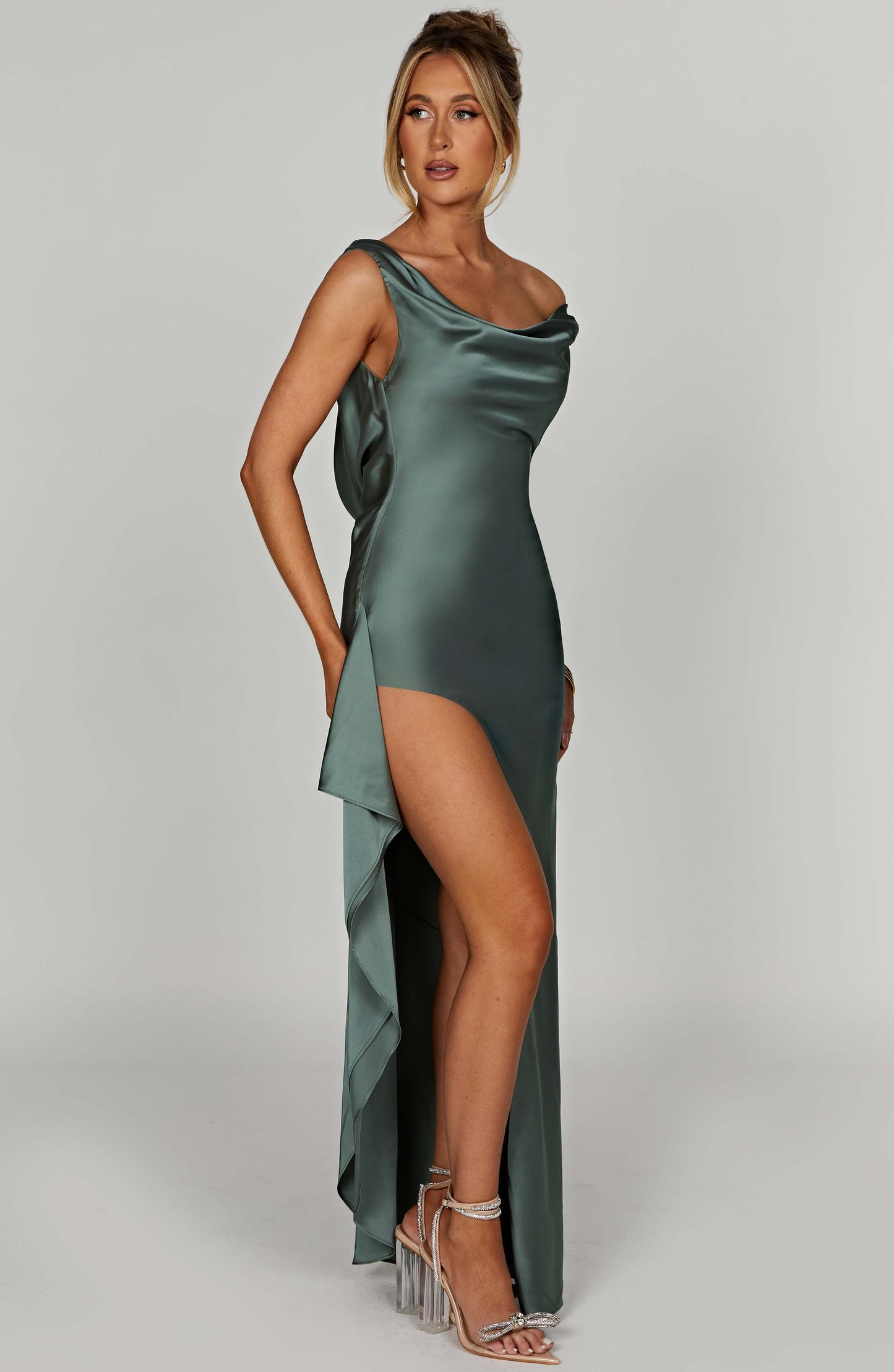 Marilyn Maxi Dress - Sage - Dress - DYAVOR®