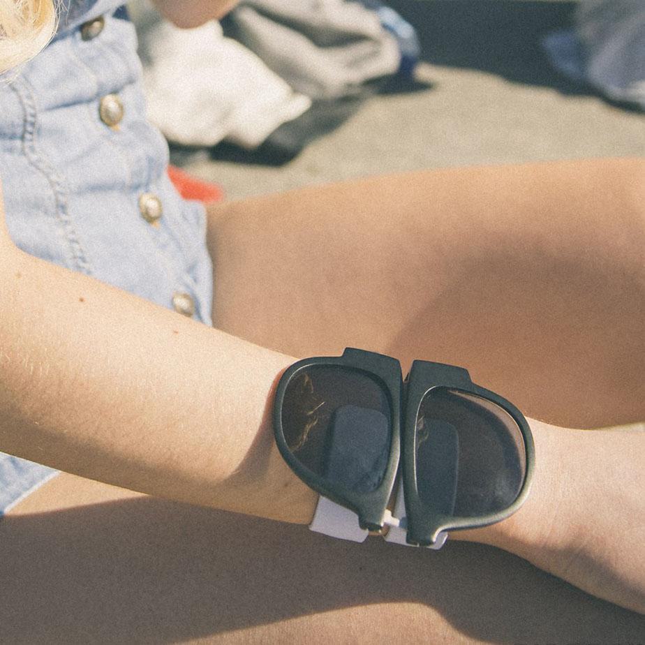 Slap Wrist Sunglasses - Sunglasses - DYAVOR®