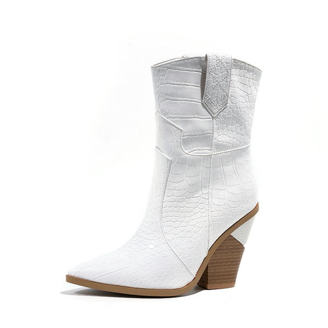 Cowgirl Women's Boots - Boots - DYAVOR®