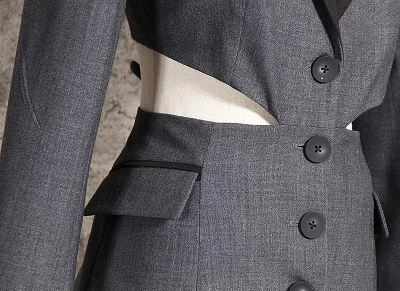 The Vignetta Long Sleeve Blazer - - DYAVOR®