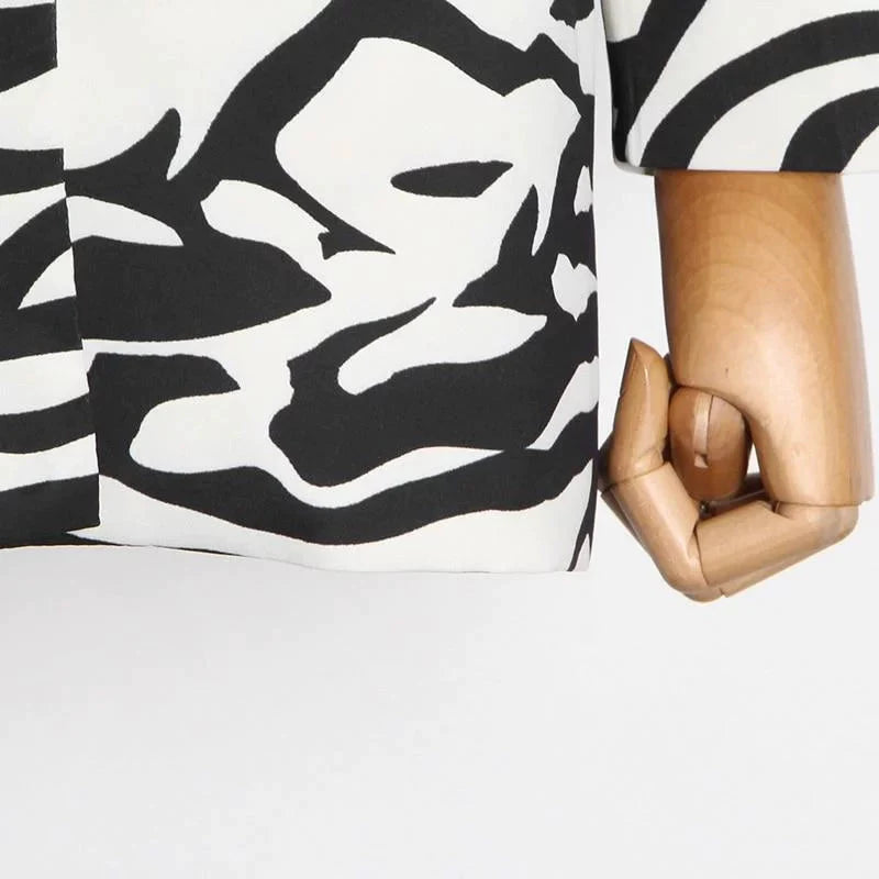 The Zebra Long Tail Blazer - - DYAVOR®
