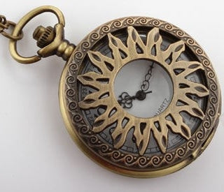 Retro Antique Unisex Bronze Hollow Sunflowers Flip Pocket FOB Watch - Unisex Style Watches - DYAVOR®