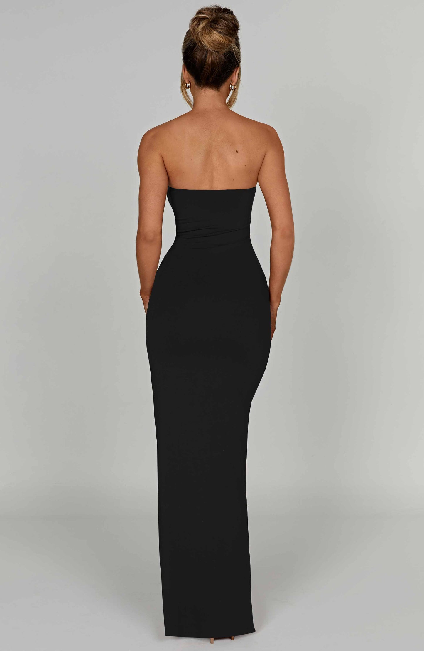 Teyana Maxi Dress - Black - Dress - DYAVOR®