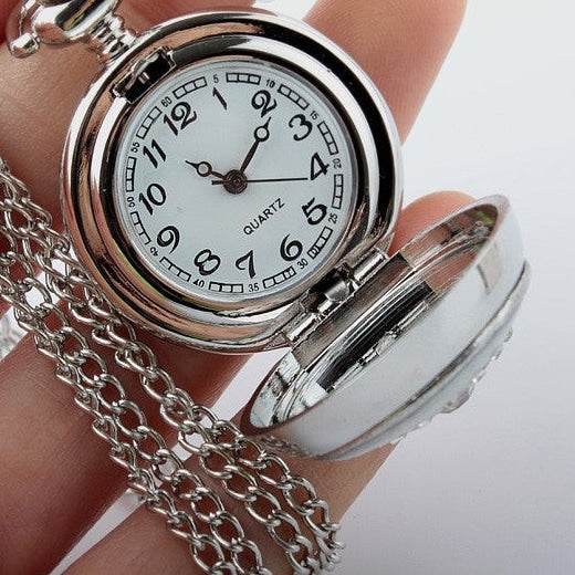 Unisex Retro Crystal Necklace Pendant Chain Quartz Pocket Watch - Unisex Style Watches - DYAVOR®