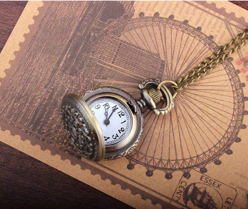 Unisex Retro Hollow Spider Web Necklace Pendant Quartz Fob Pocket Watch - Unisex Style Watches - DYAVOR®