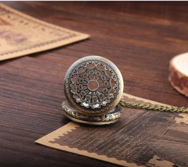 Unisex Retro Hollow Spider Web Necklace Pendant Quartz Fob Pocket Watch - Unisex Style Watches - DYAVOR®
