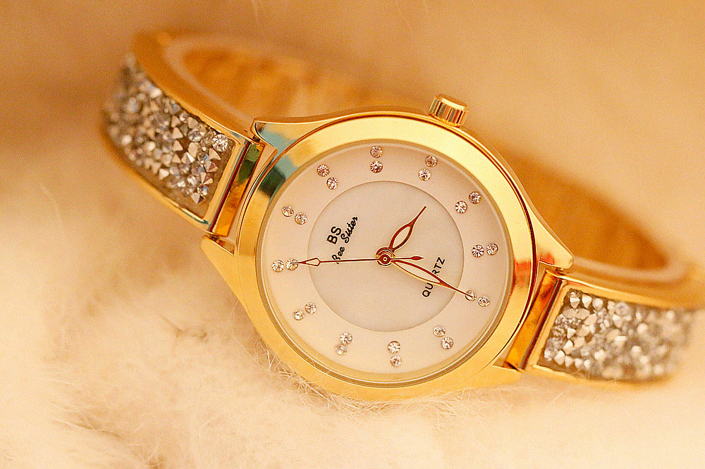 Women's Luxury Rhinestone Stainless Steel Quartz Bracelet Watch - Watches for Women - DYAVOR®