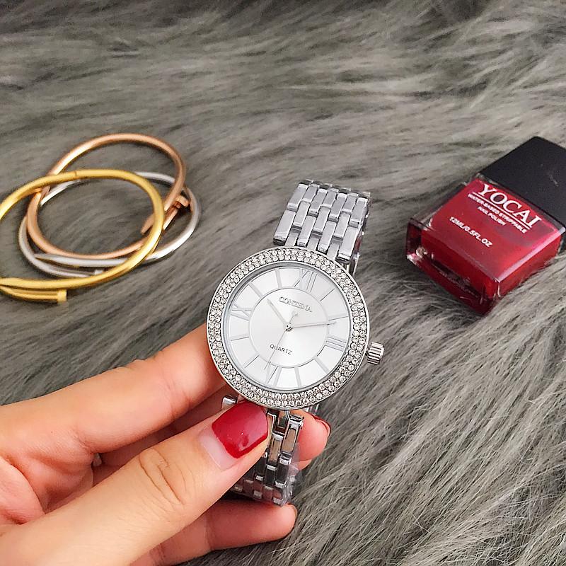Women's Rhinestone Rose Gold Round Shaped Quartz Wristwatches - Watches for Women - DYAVOR®