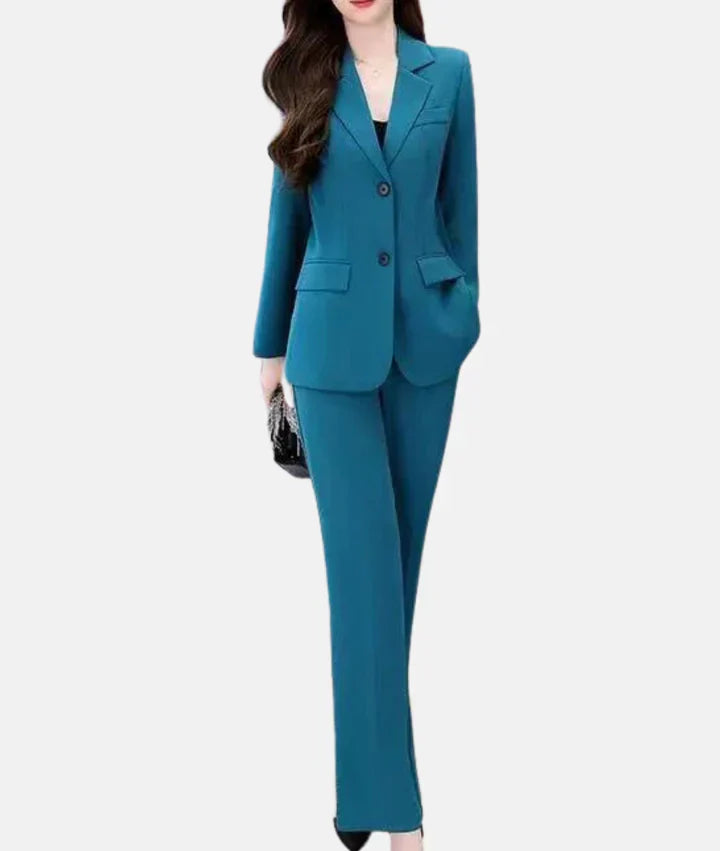  Elegant trouser suit with fitted blazer - 06/112024 3 - DYAVOR® 