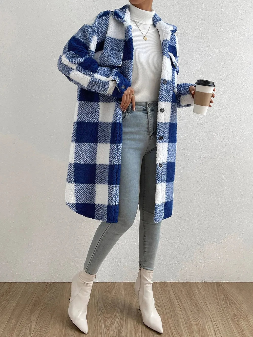  Valeria - Stylish plaid teddy coat - 07/112024 2 - DYAVOR® 