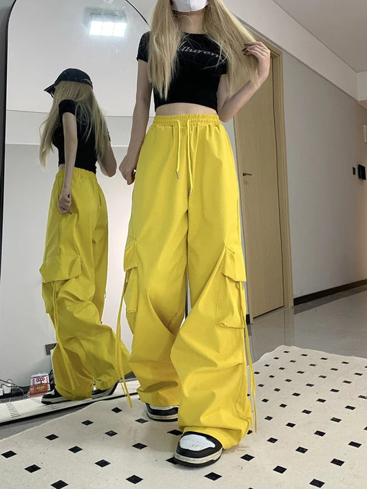 Samantha - Cargo pants streetwear style - 07/112024 3 - DYAVOR® 