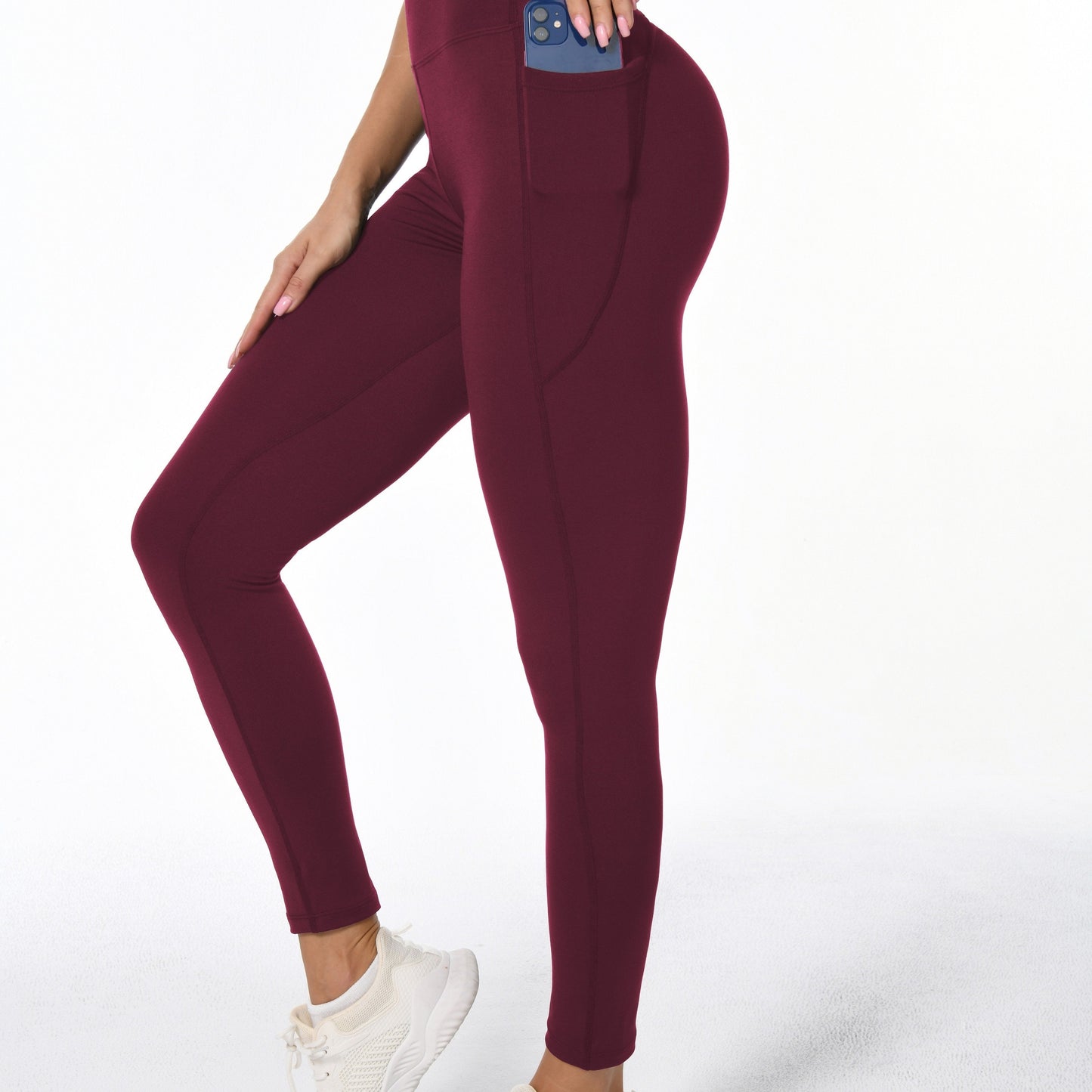  Sophie | Soft stretchy women's sports leggings with billift and pockets - 07/112024 1 - DYAVOR® 