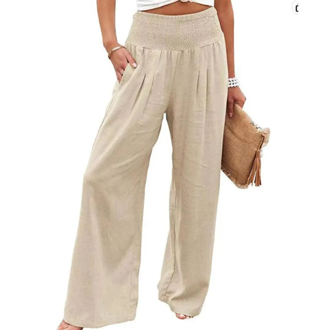  XANDRIA | Chic pants perfect for the summer season - 05/112024 1 - DYAVOR® 