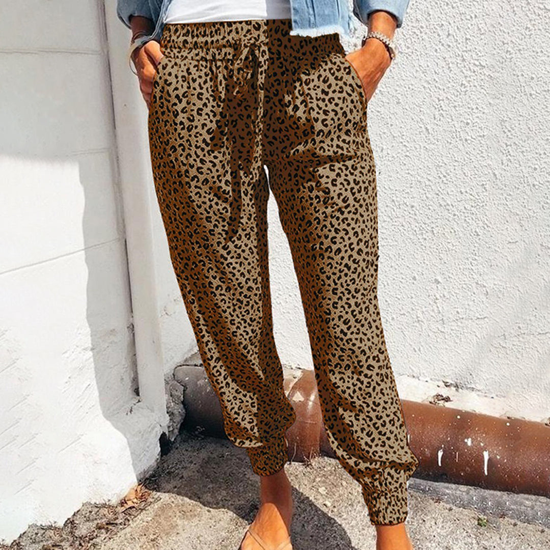  Xandra - Women's leopard print pants. - 07/112024 3 - DYAVOR® 