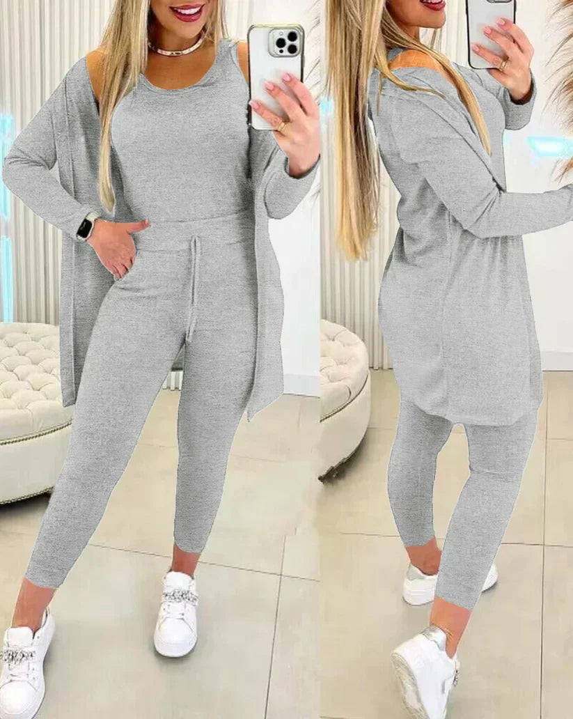  Jella - 3-piece set with round neck top, pants and cardigan - 06/112024 2 - DYAVOR® 
