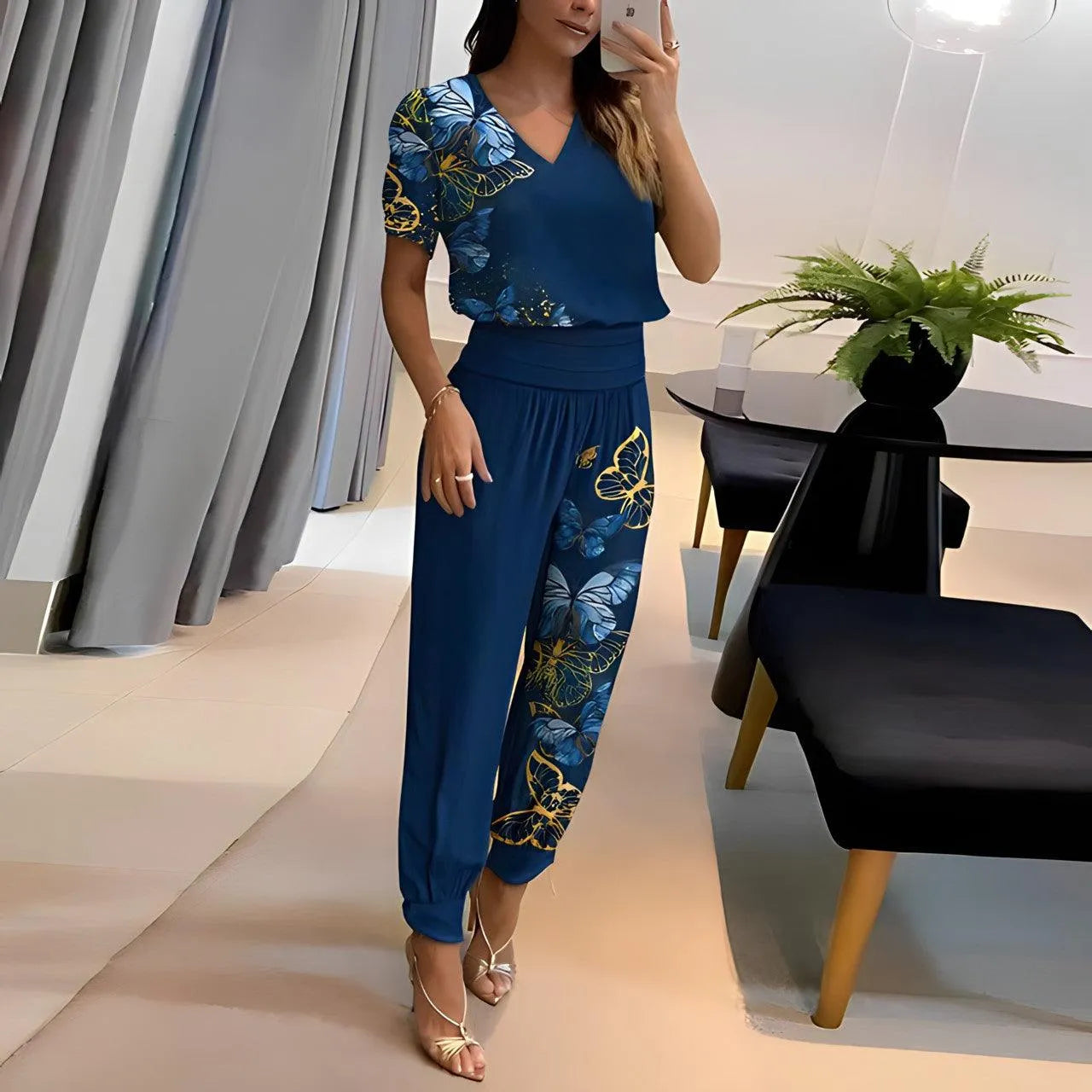  Modern Women's Outfit - Shirt and Pants Set - 05/112024 1 - DYAVOR® 