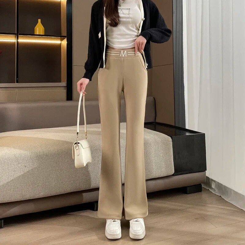  Femke - Stylish wide leg pants for women - 07/112024 3 - DYAVOR® 