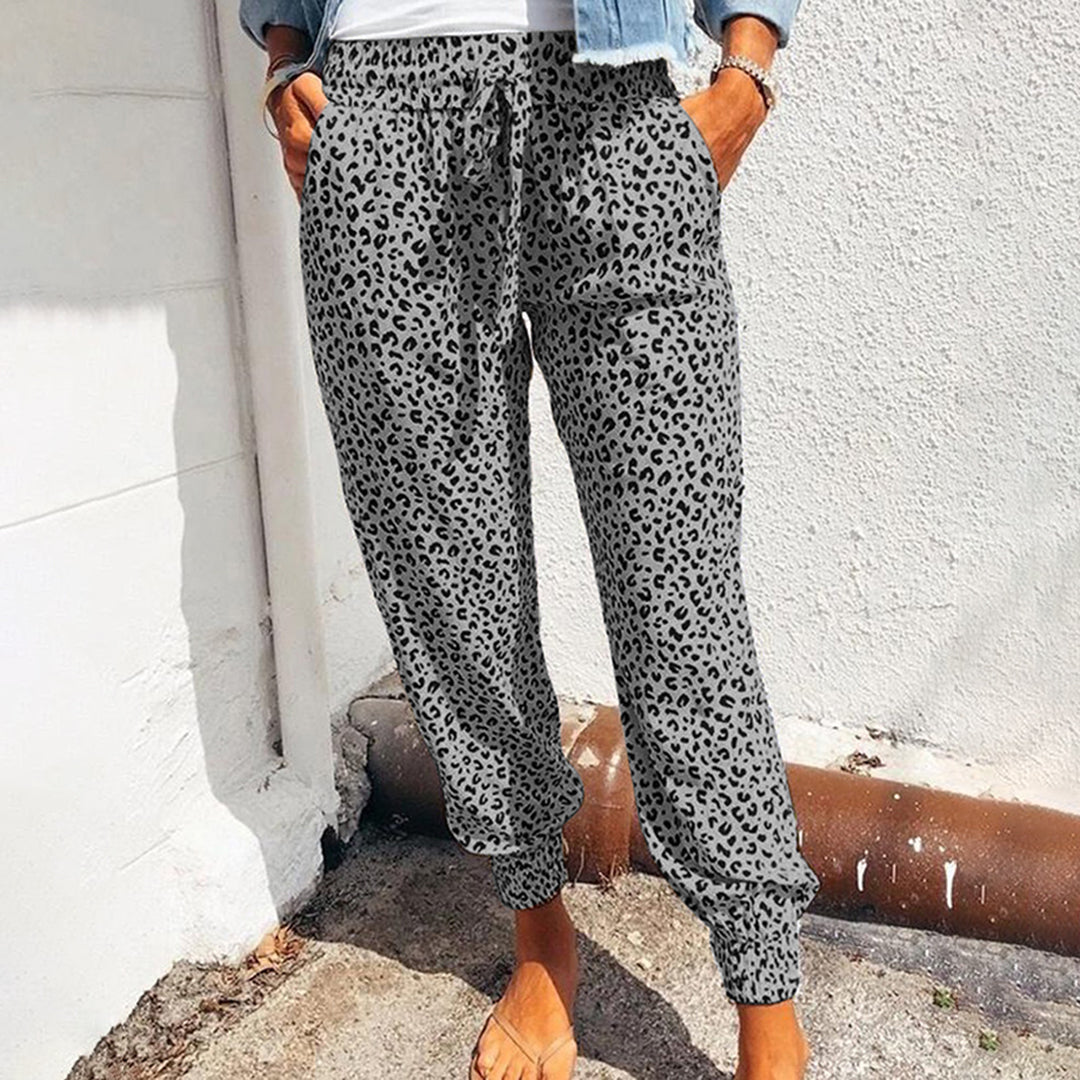  Xandra - Women's leopard print pants. - 07/112024 3 - DYAVOR® 