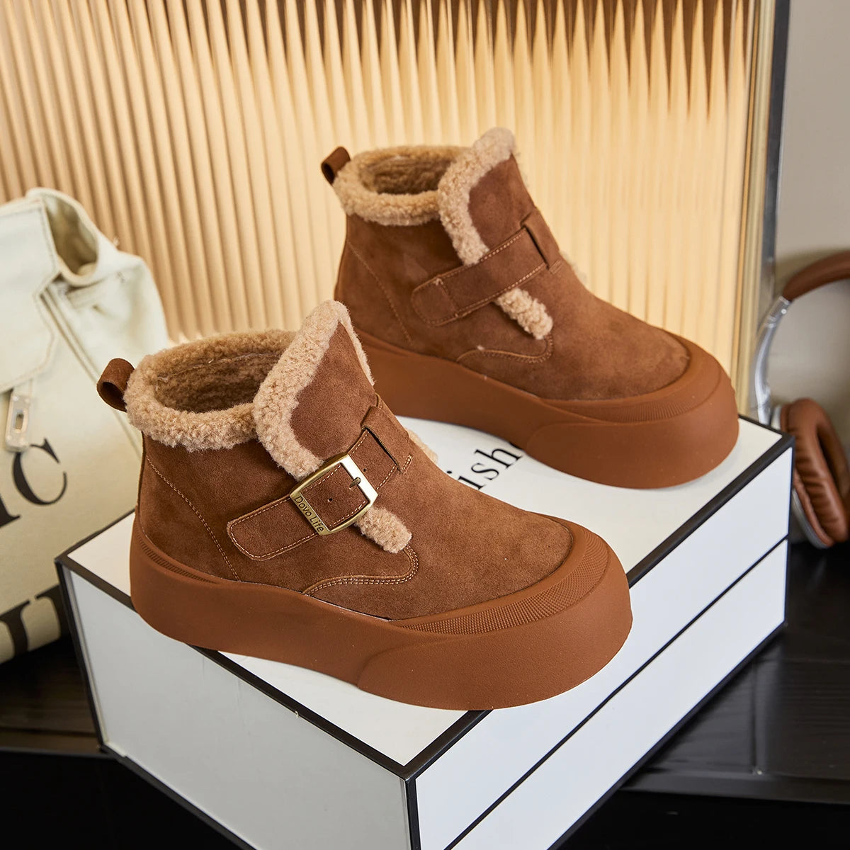 Leather Snow Boots For Women – Warm Fleece Winter Booties 2025