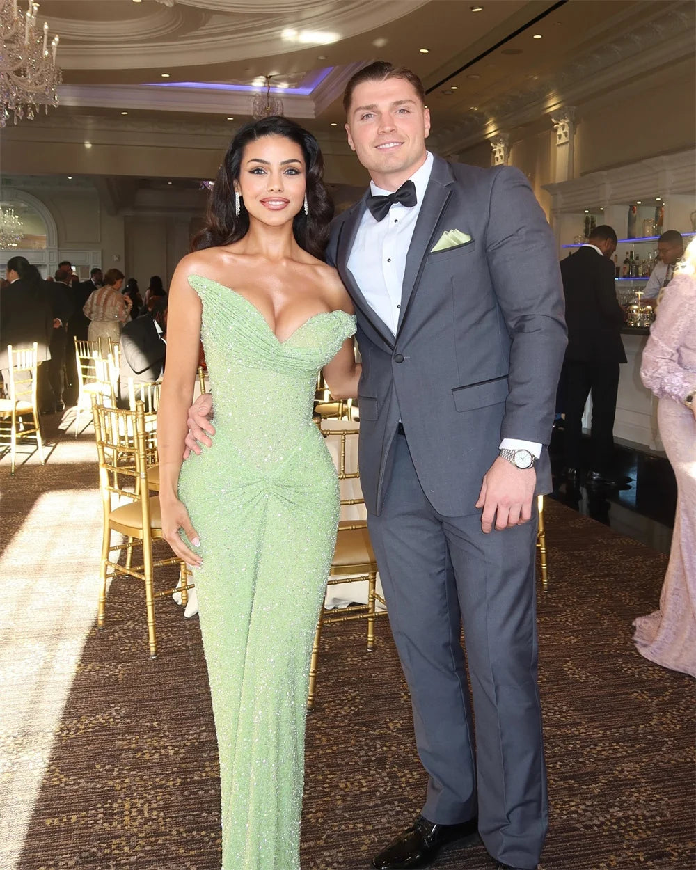 Elegant Green Off-Shoulder Sequin Mermaid Prom Dress – Custom Sweep-Train Evening Gown