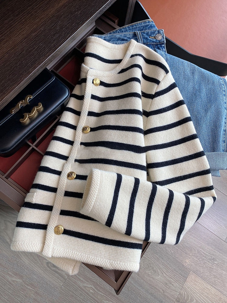  'Dora' Cardigan -  - DYAVOR® 