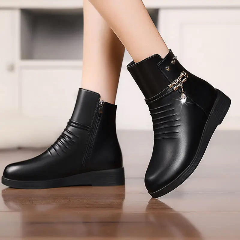 Leather Snow Boots Thick Wool Lined Women Winter Warm
