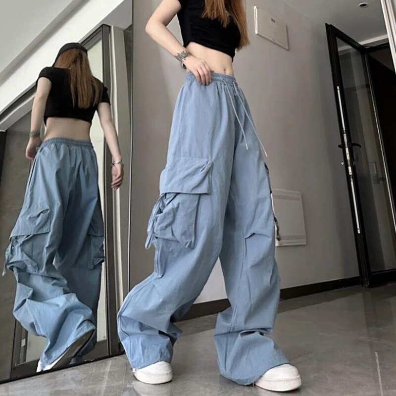  Femke - High-waisted cargo pants for women - 07/112024 3 - DYAVOR® 